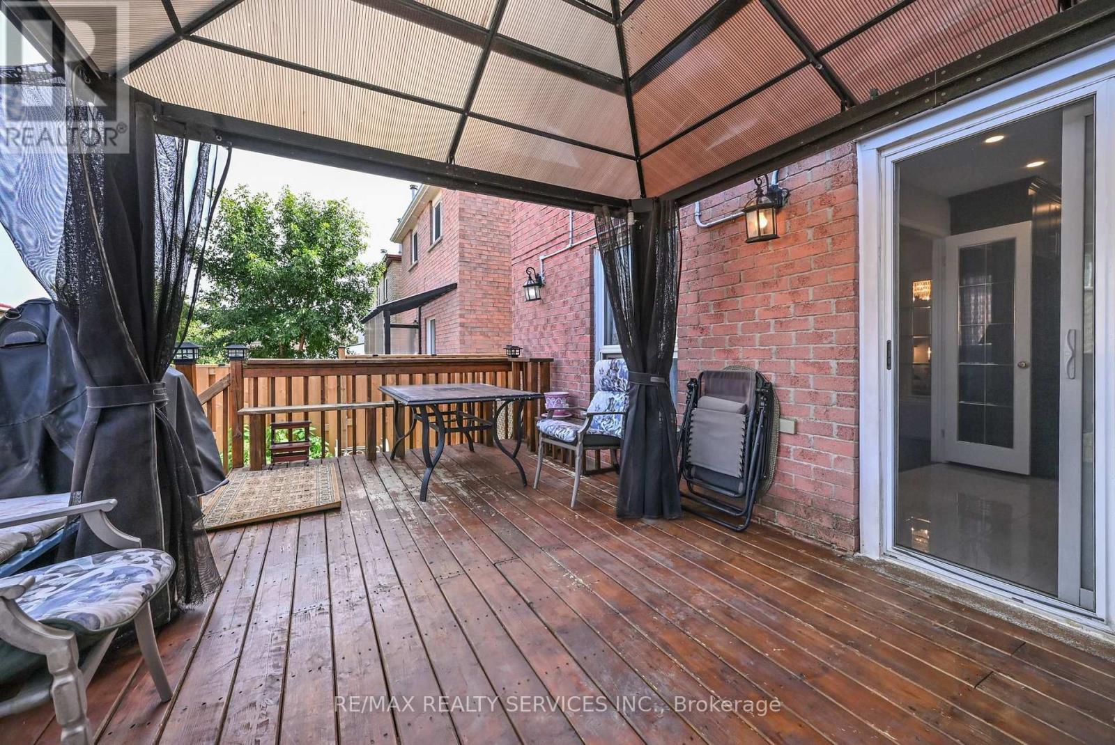 67 Sandmere Avenue, Brampton, ON