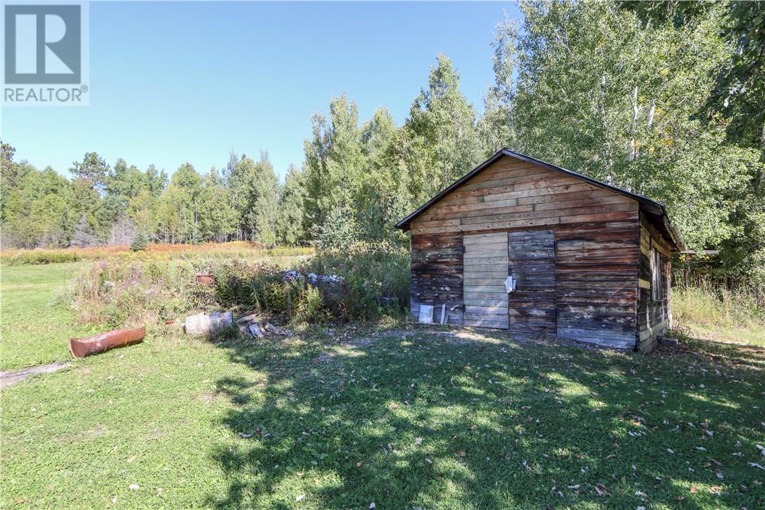 1123 Regional Road 10, Whitefish, ON