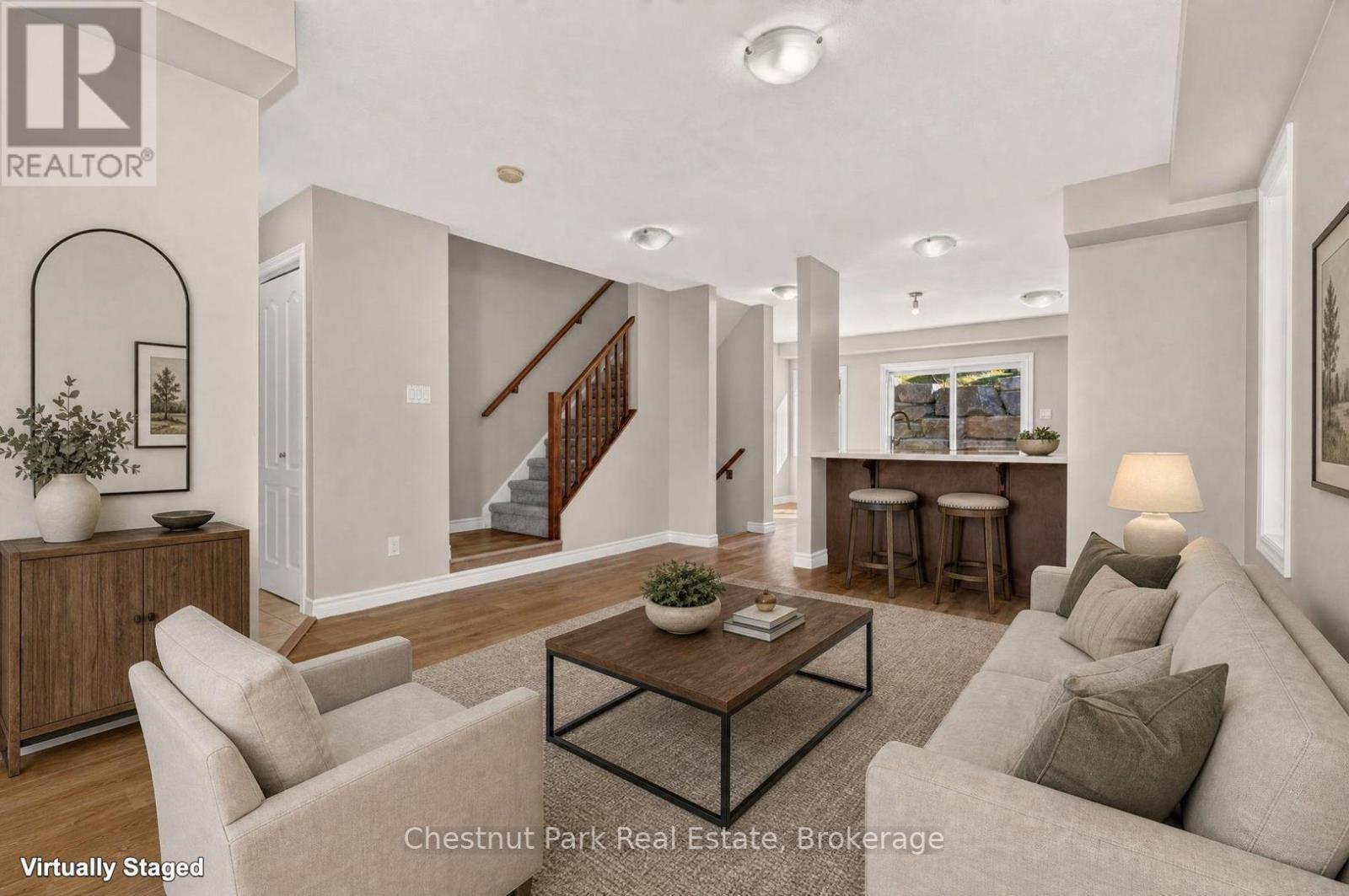 Virutal Staged - 1 - 37 Silver Street, Huntsville, ON