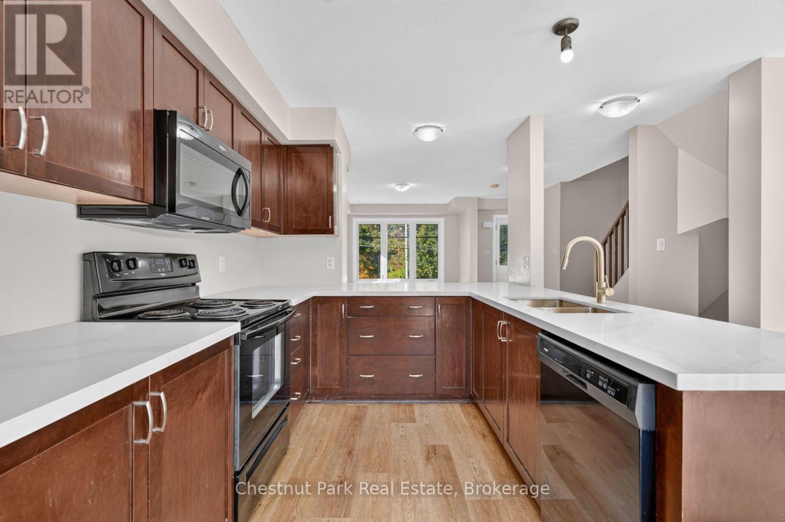 1 - 37 Silver Street, Huntsville, ON
