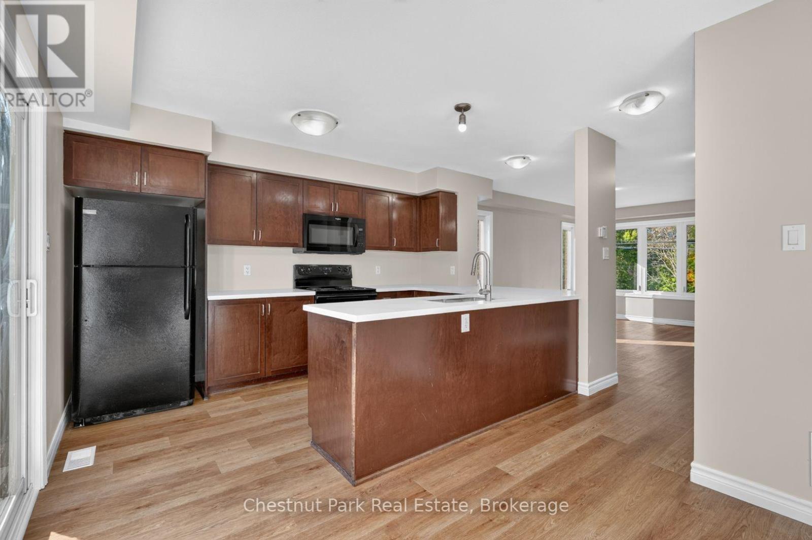 1 - 37 Silver Street, Huntsville, ON