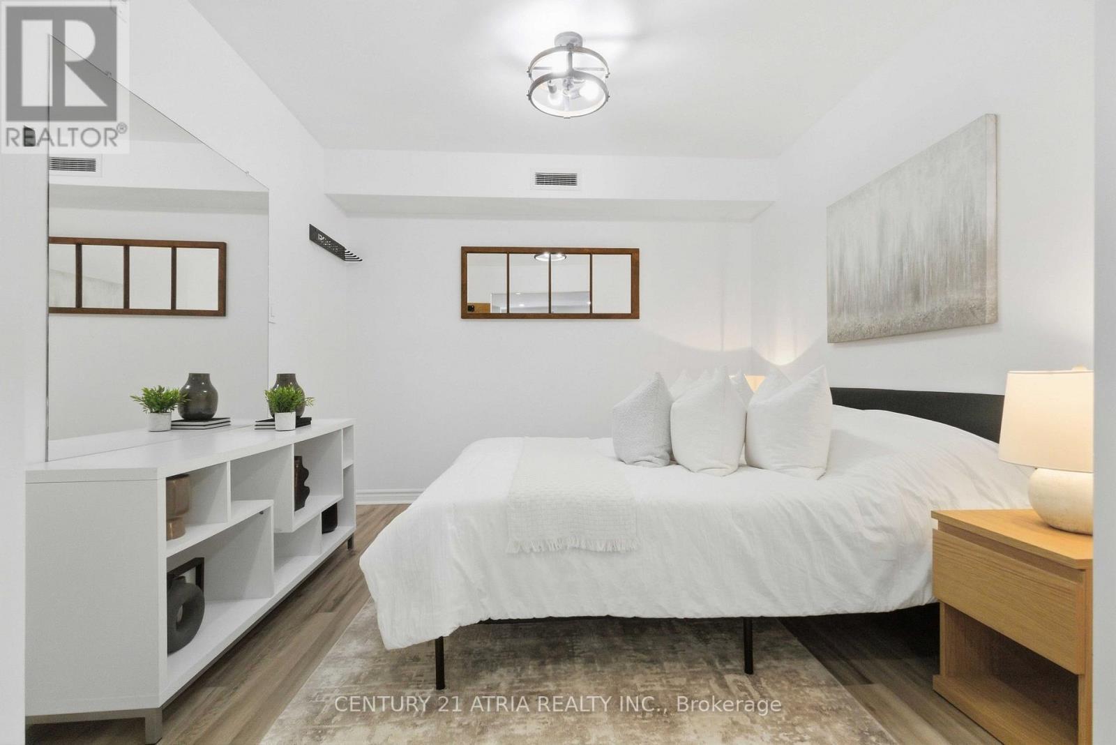 102 - 1483 Birchmount Road, Toronto, ON