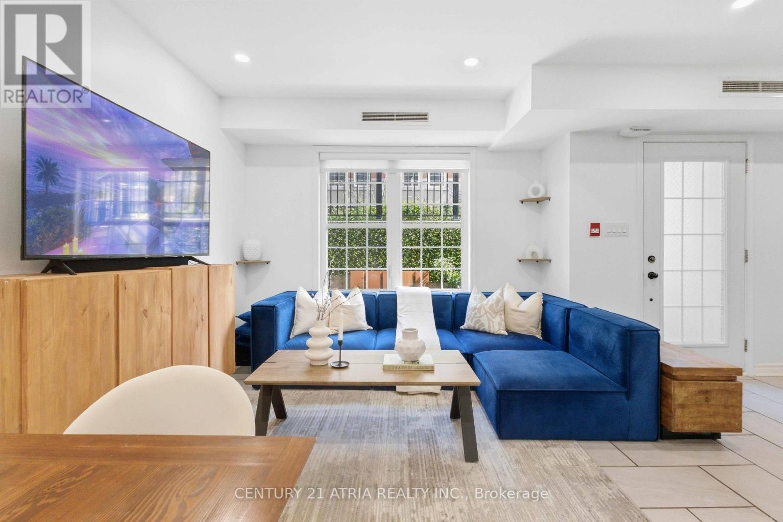 102 - 1483 Birchmount Road, Toronto, ON