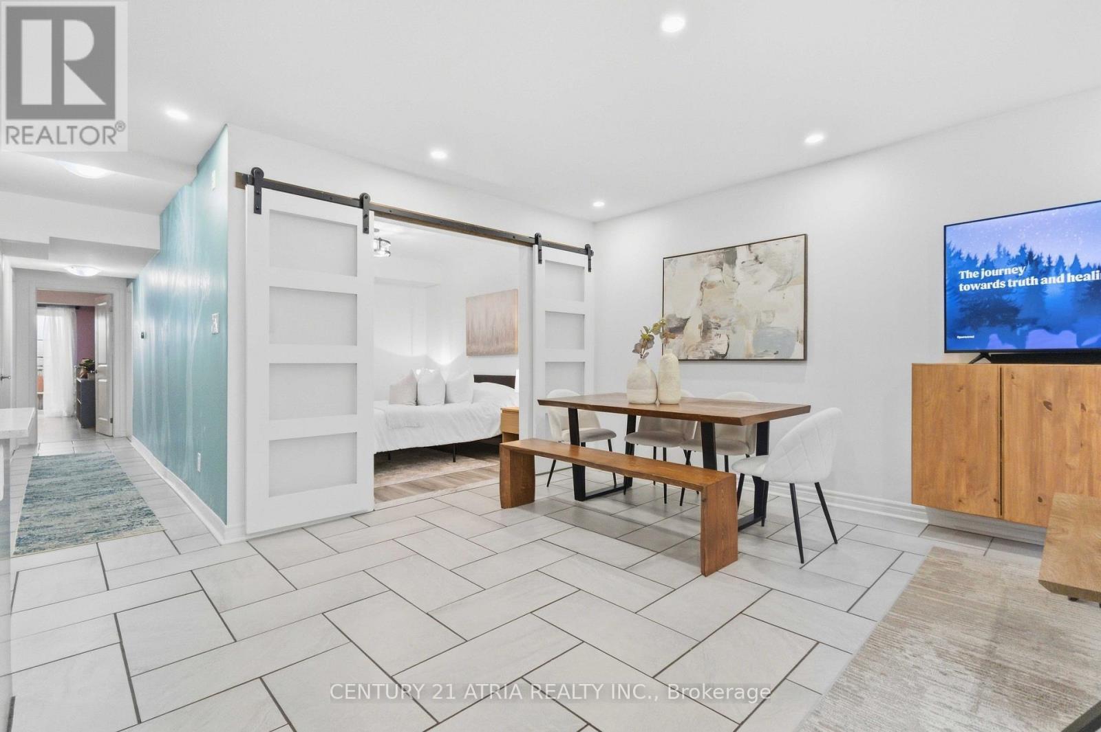 102 - 1483 Birchmount Road, Toronto, ON