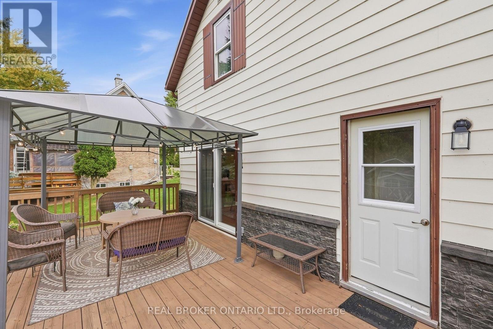 22 Temperance Street, Perth East, ON