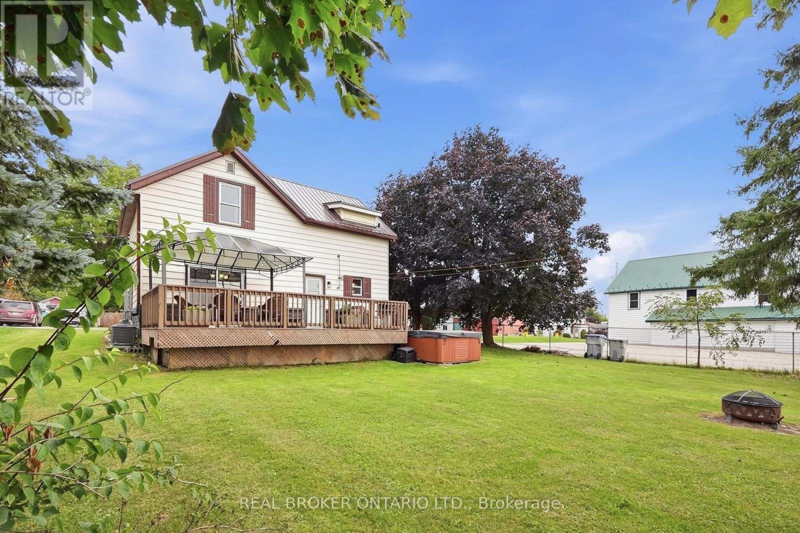22 Temperance Street, Perth East, ON