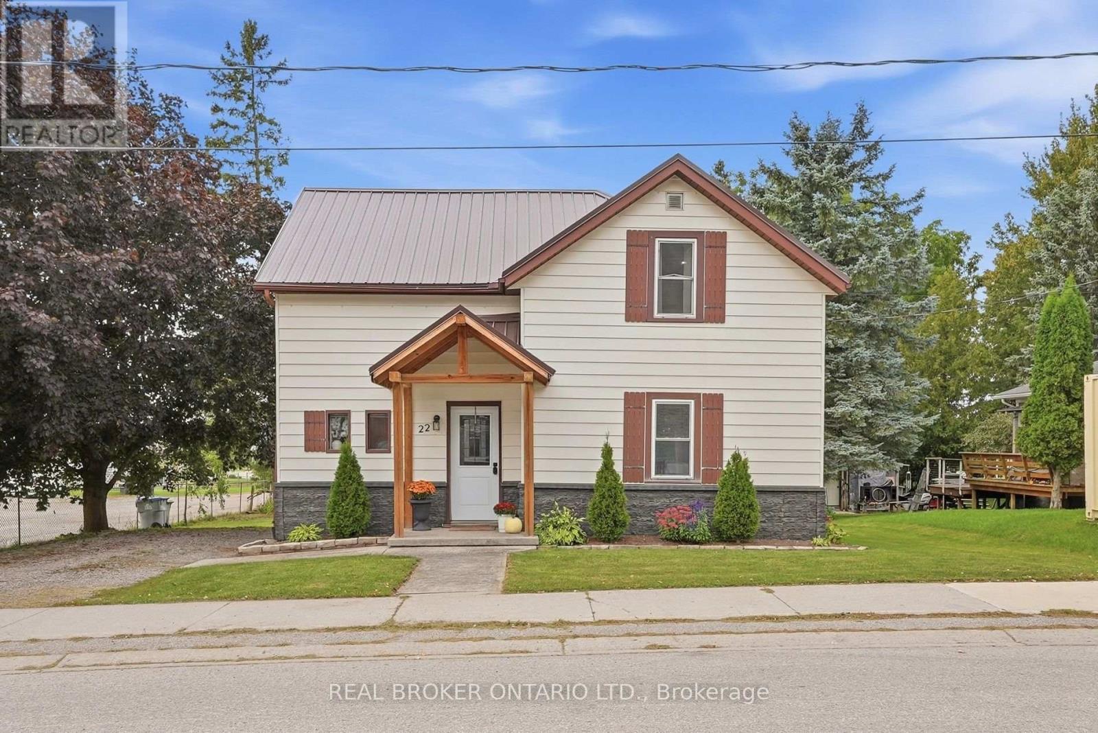 22 Temperance Street, Perth East, ON