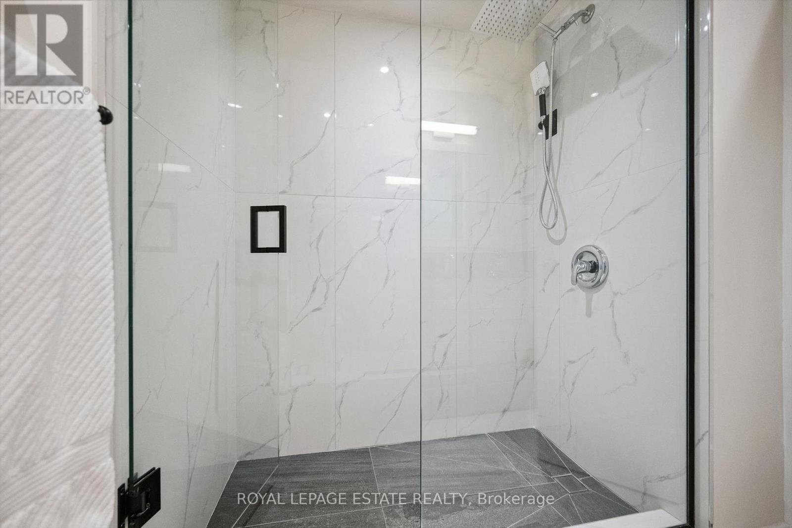 3325 Strabane Drive, Mississauga, ON