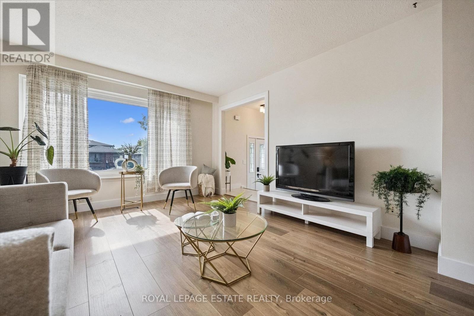 3325 Strabane Drive, Mississauga, ON