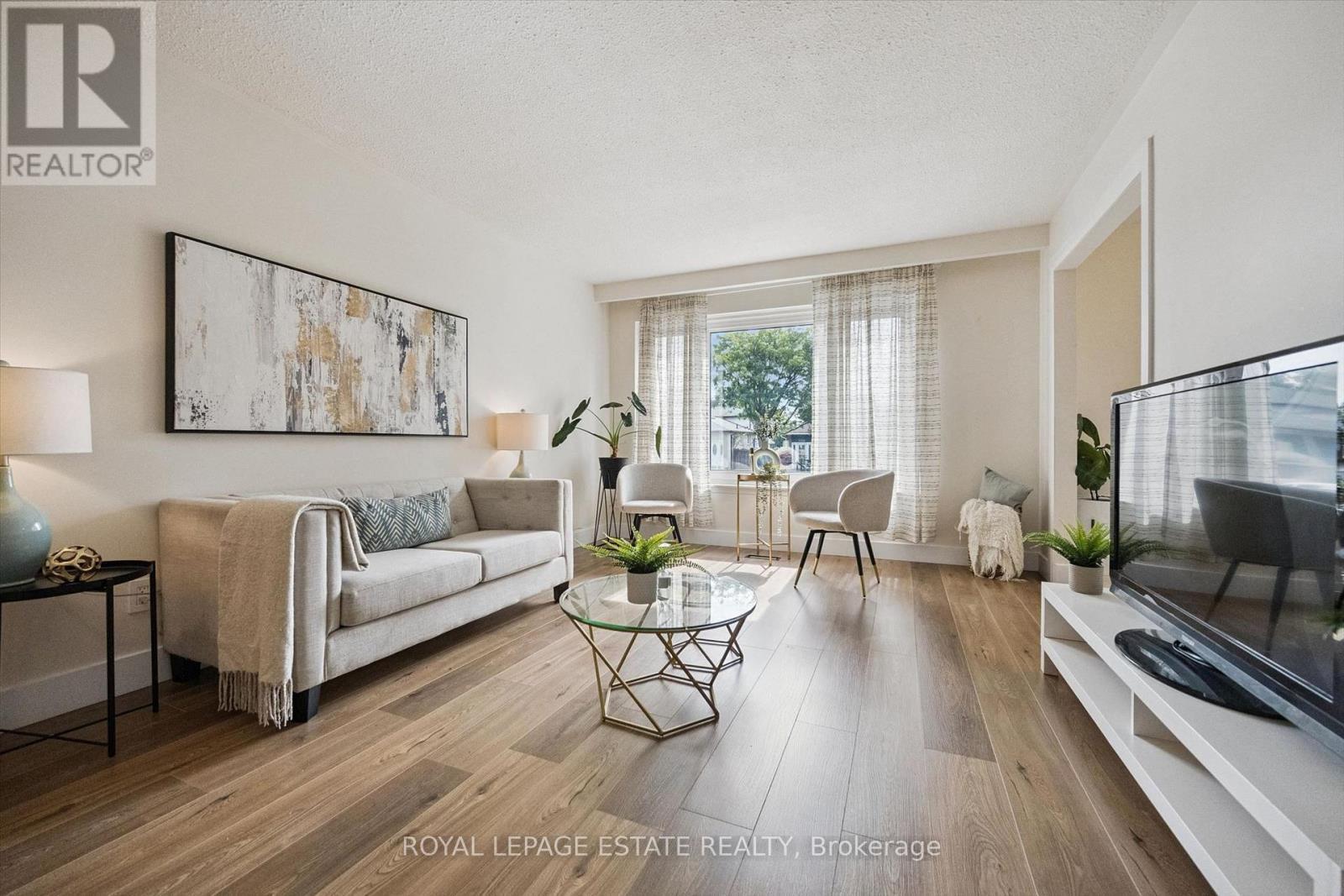 3325 Strabane Drive, Mississauga, ON