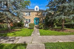 4 - 137 WINDSOR CRESCENT London South (South F), ON N6C 1V9