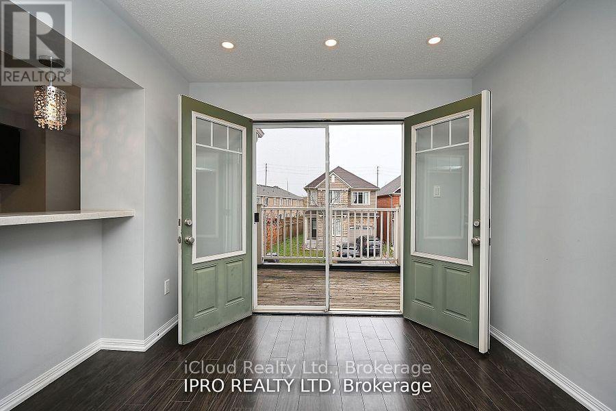 227 Slingsby Landing, Milton, ON