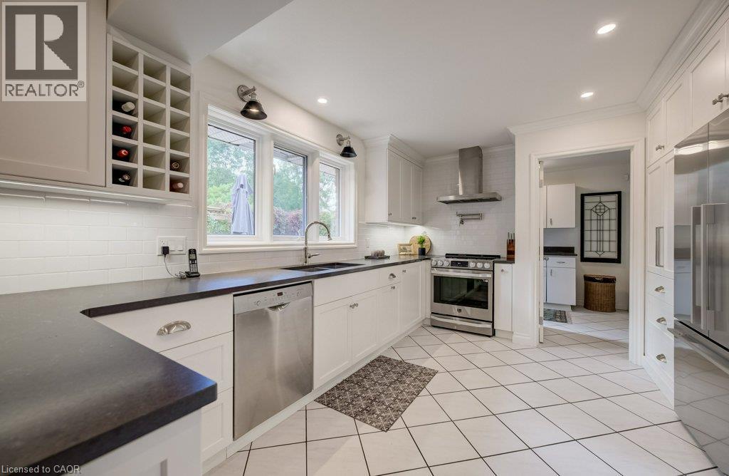 549 Clair Creek Boulevard, Waterloo, ON