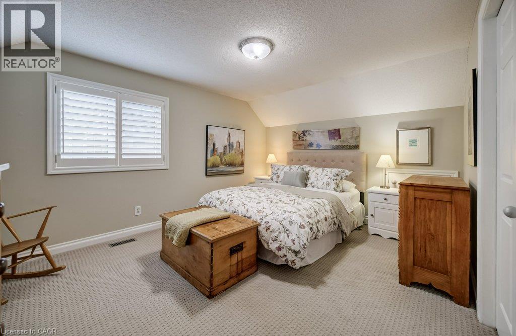 549 Clair Creek Boulevard, Waterloo, ON