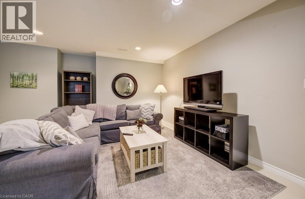 549 Clair Creek Boulevard, Waterloo, ON