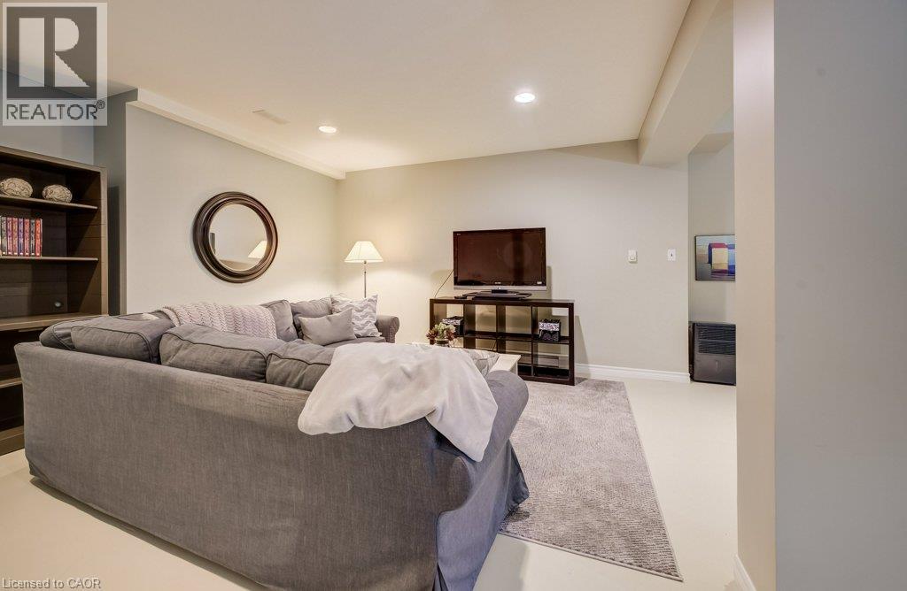549 Clair Creek Boulevard, Waterloo, ON
