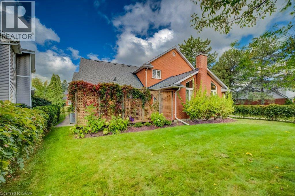 549 Clair Creek Boulevard, Waterloo, ON