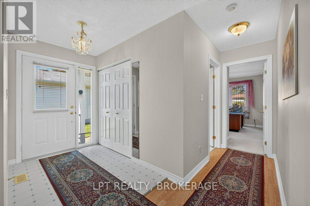 401 Waterloo Drive, Kingston (East Gardiners Rd), ON