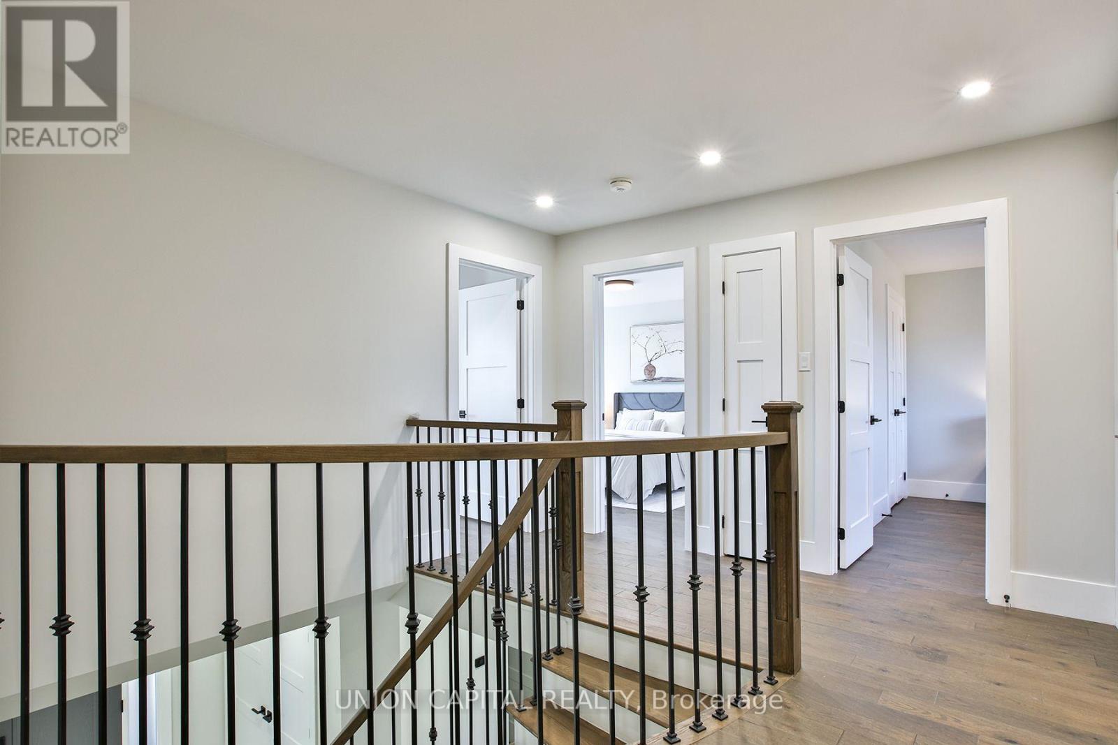 42 Bambi Crescent, Georgina, ON