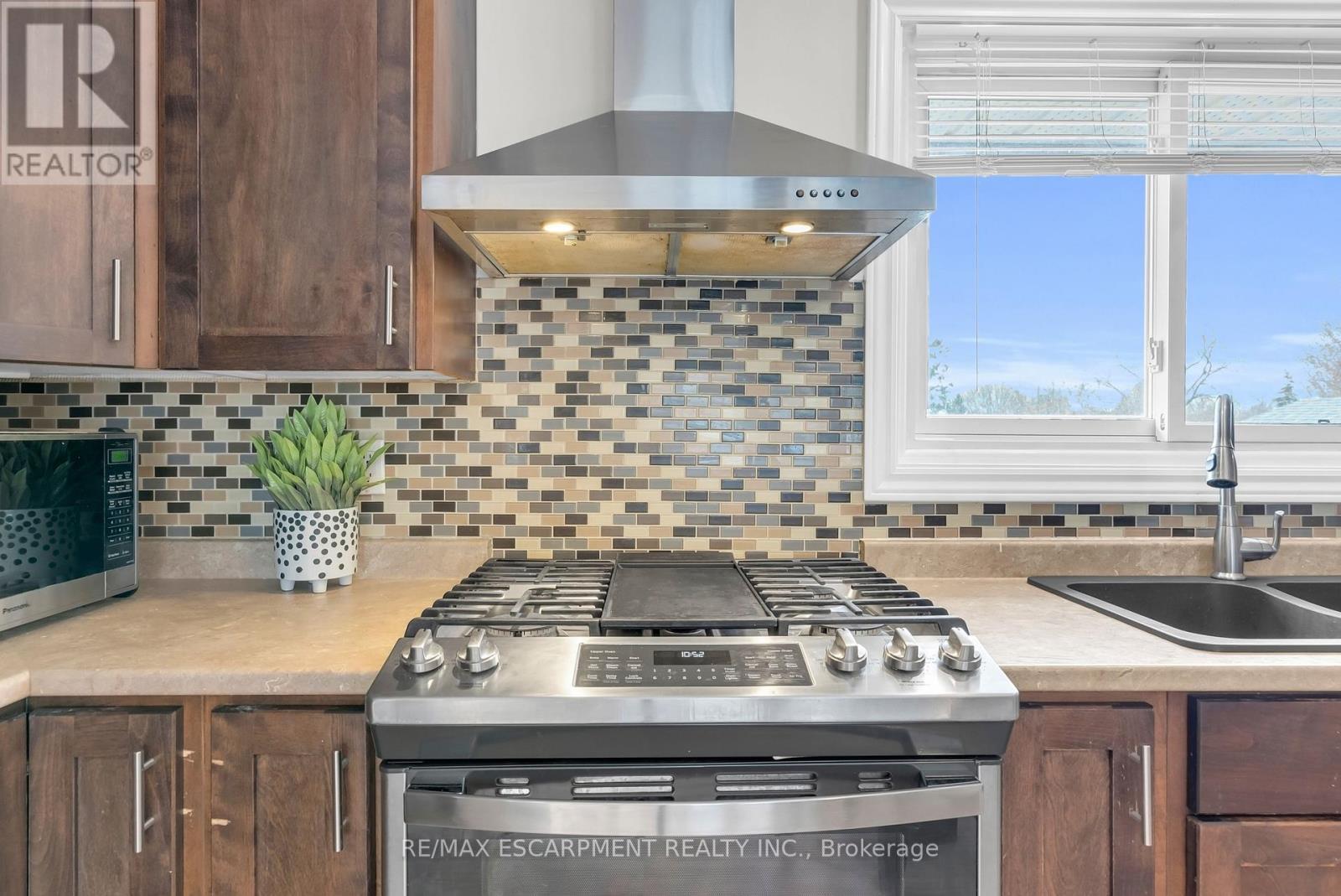 21 Kidd Avenue, Quinte West, ON