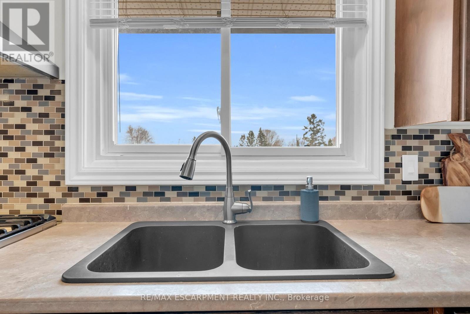 21 Kidd Avenue, Quinte West, ON