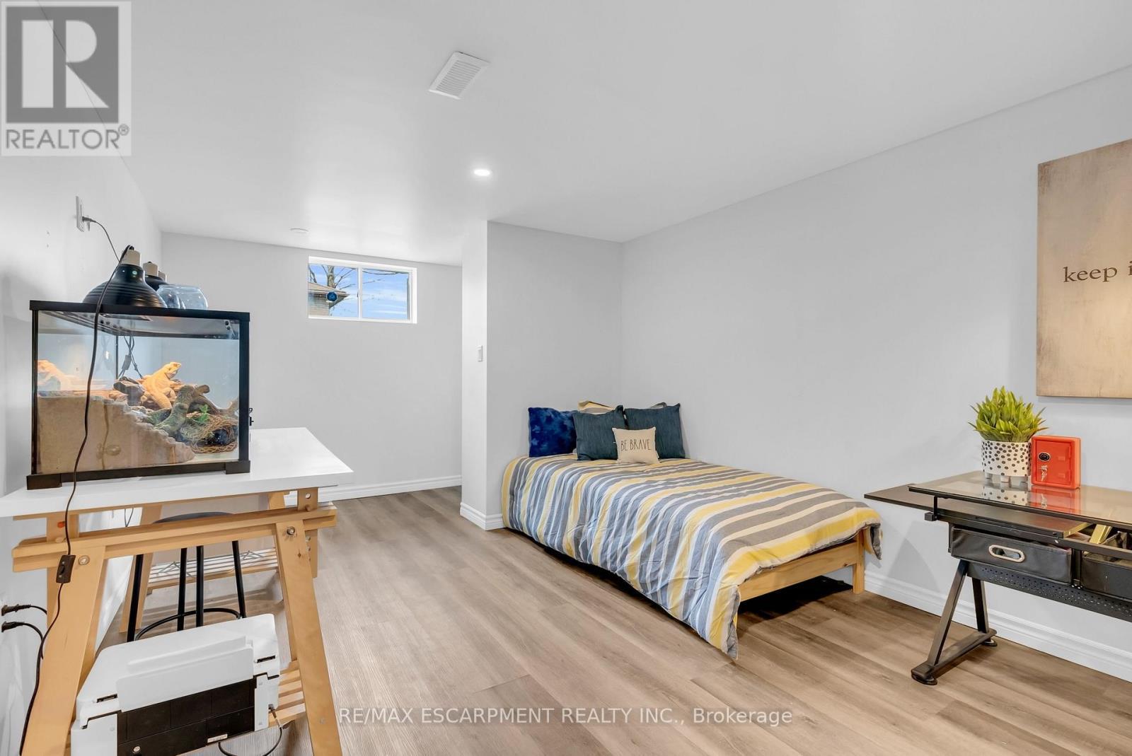 21 Kidd Avenue, Quinte West, ON