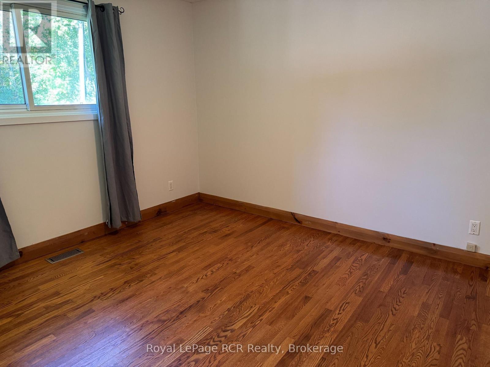 105 Maple Grove Lane, Georgian Bluffs, ON