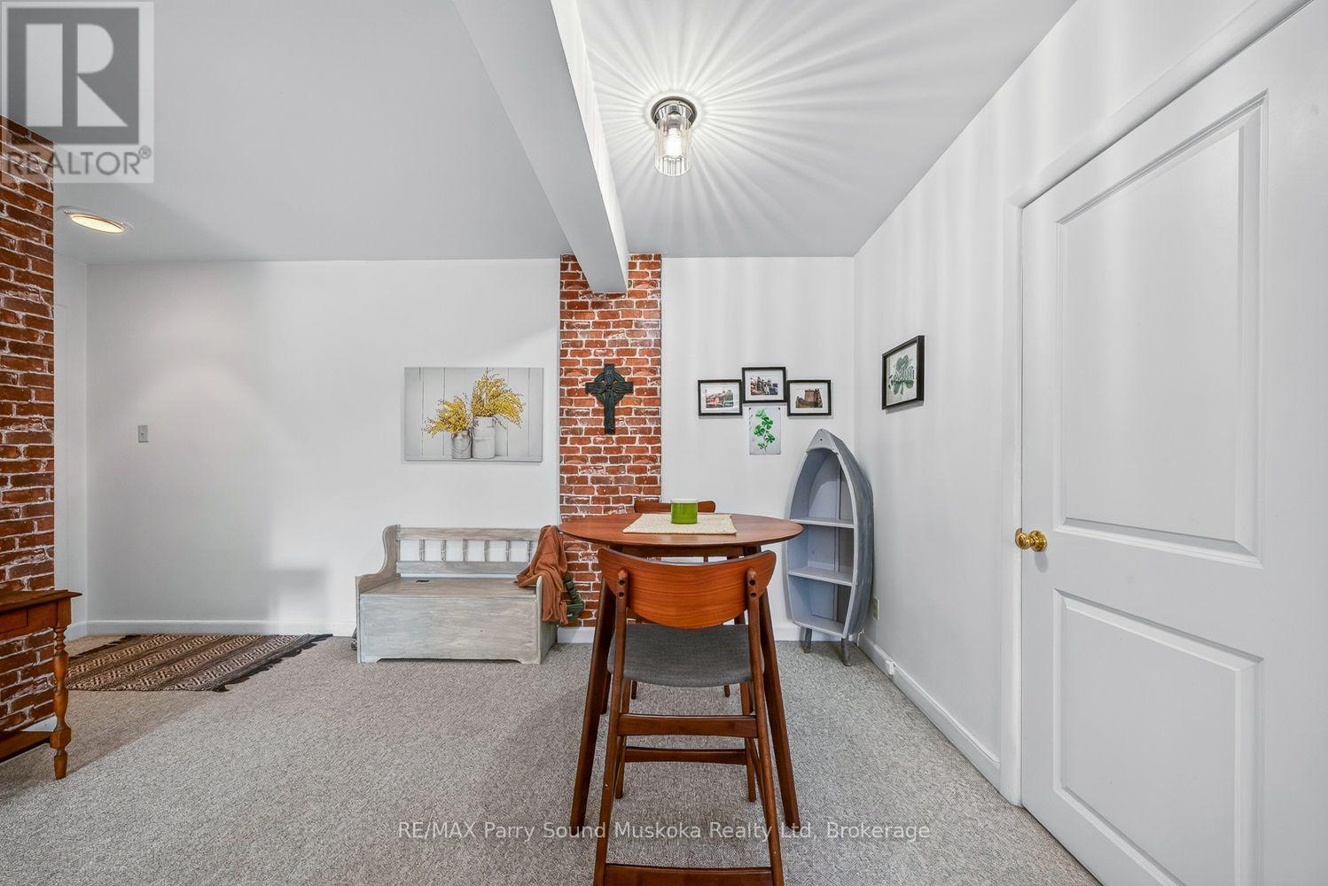 6 - 118 Isabella Street, Parry Sound, ON