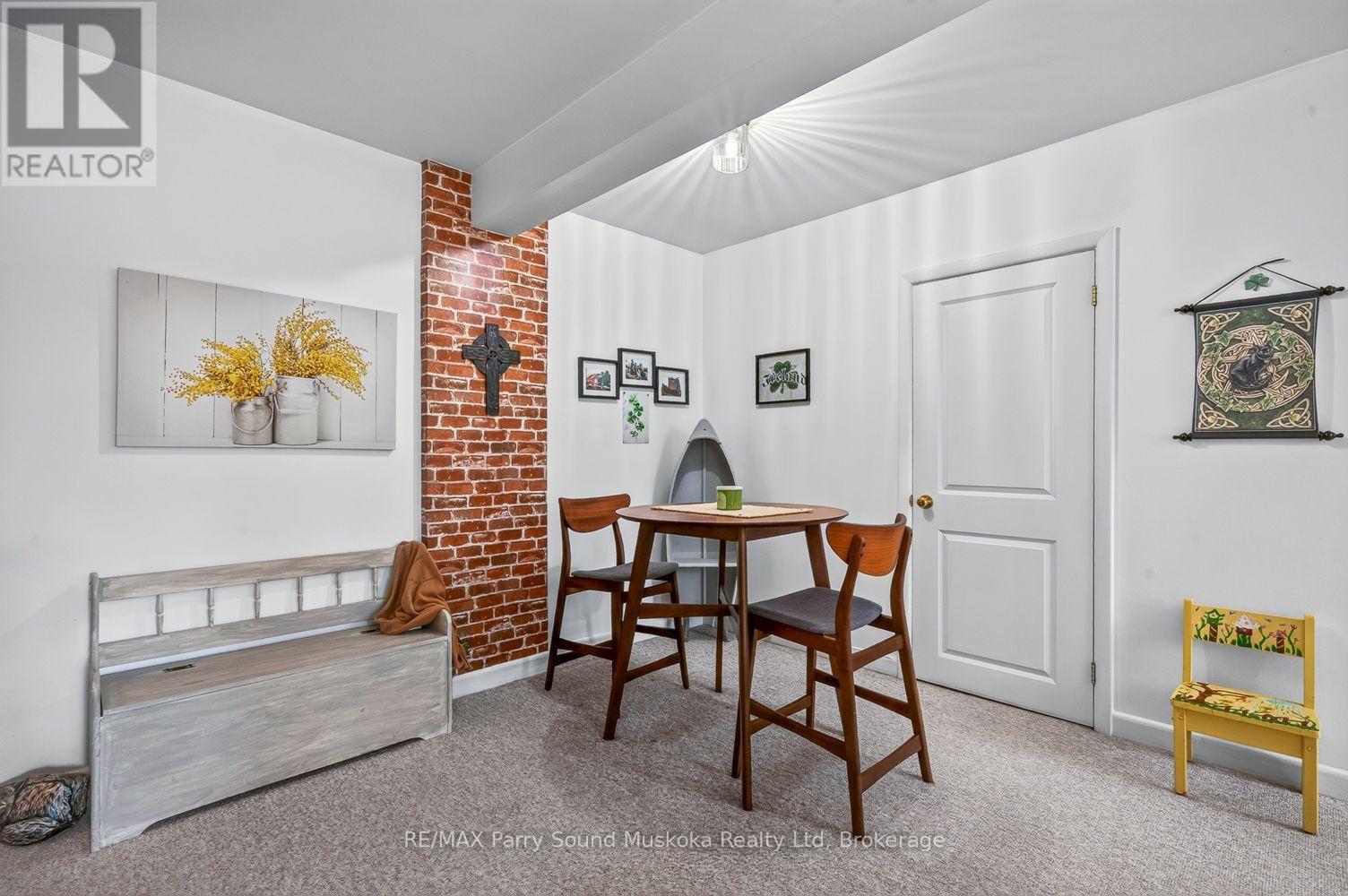 6 - 118 Isabella Street, Parry Sound, ON