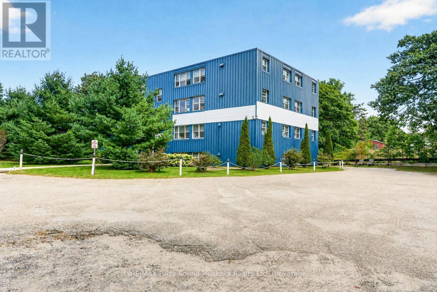 6 - 118 Isabella Street, Parry Sound, ON