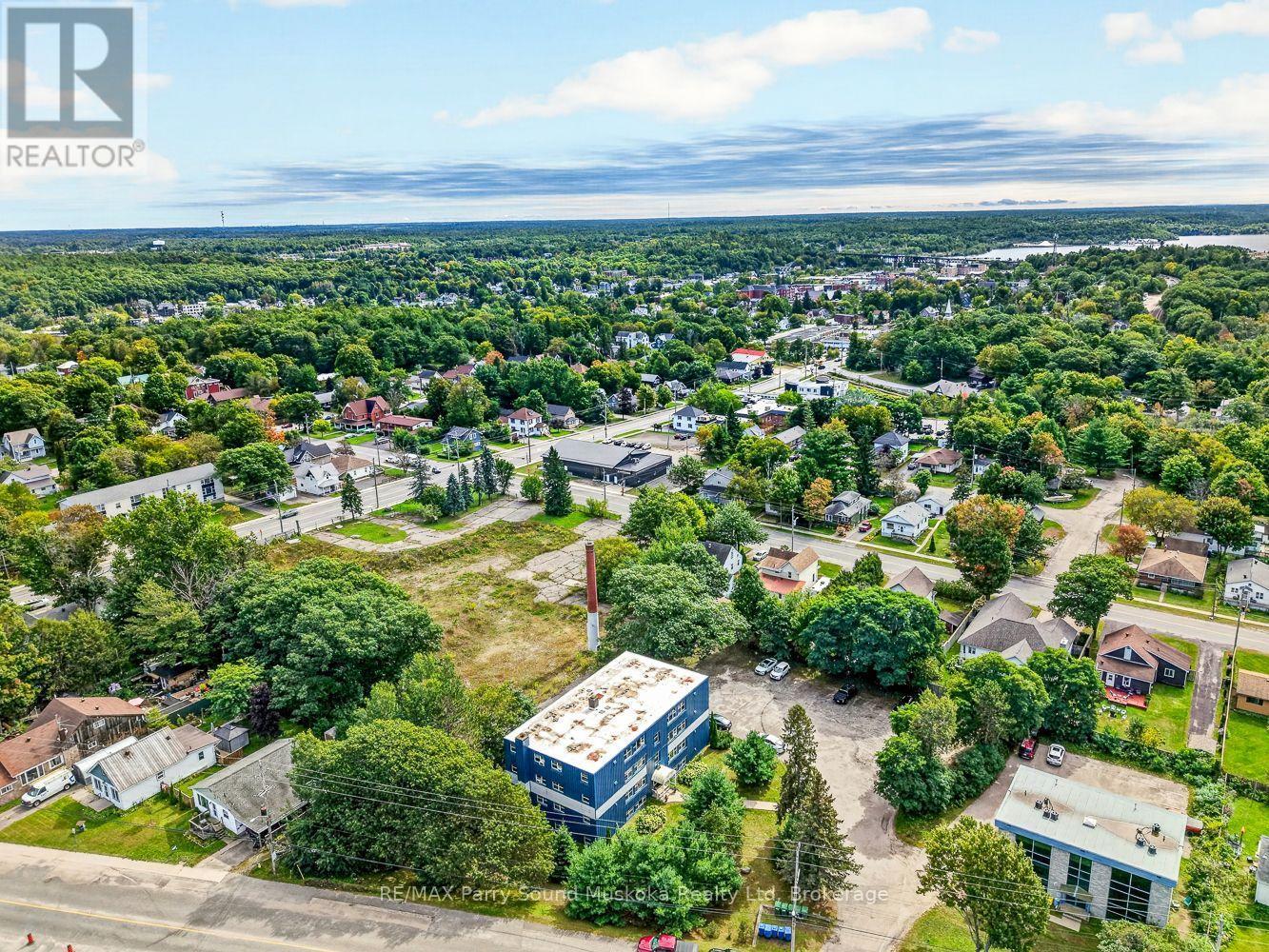 6 - 118 Isabella Street, Parry Sound, ON