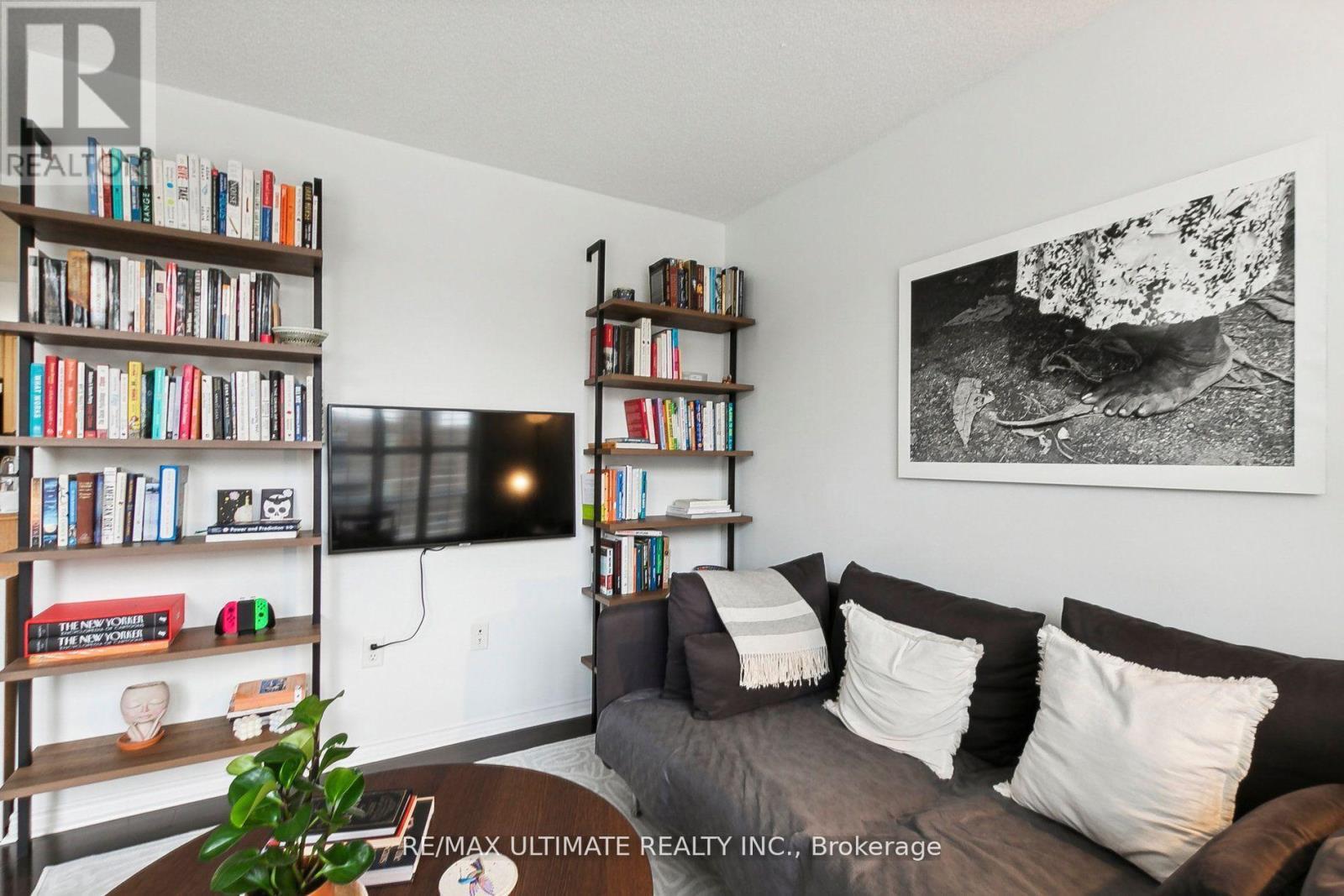 Ph14 - 300 Balliol Street, Toronto, ON