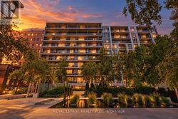 509 - 399 ADELAIDE STREET W Toronto, ON M5V 1S1