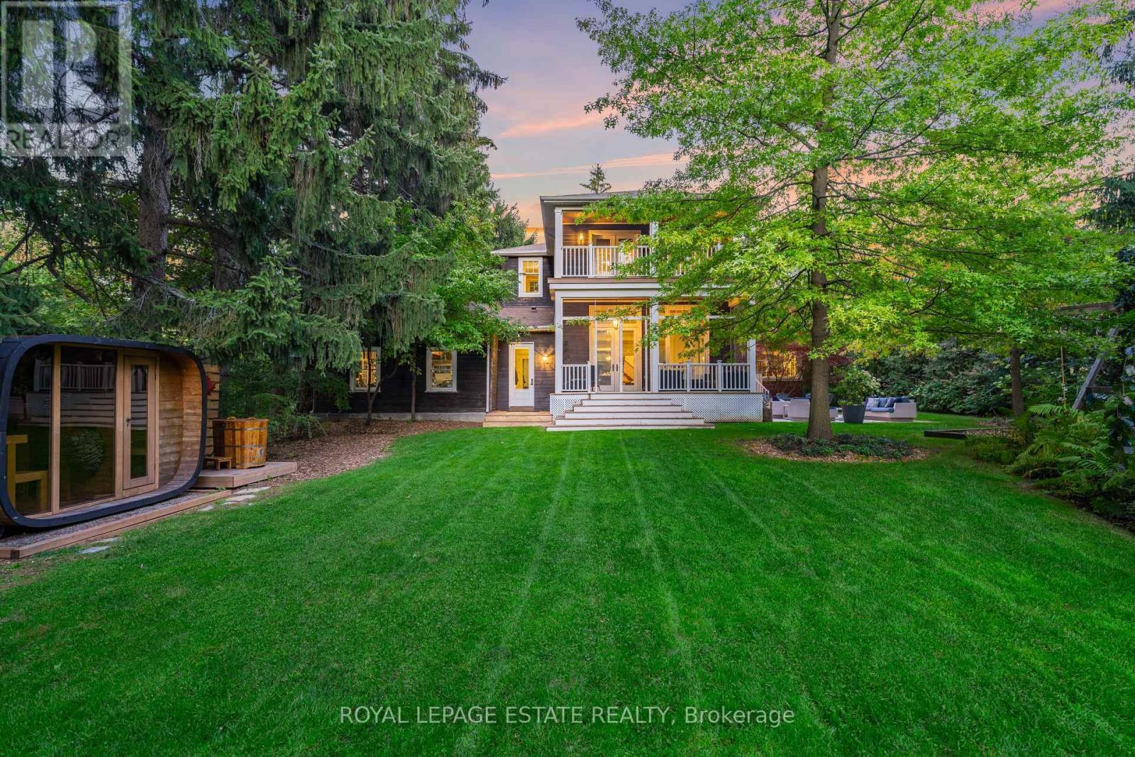 22 Hill Crescent, Toronto, ON