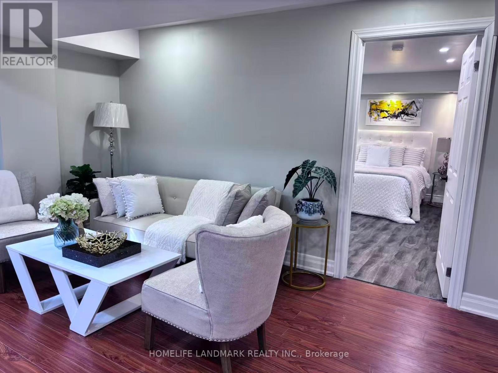 2410 Bridle Road, Oshawa, ON