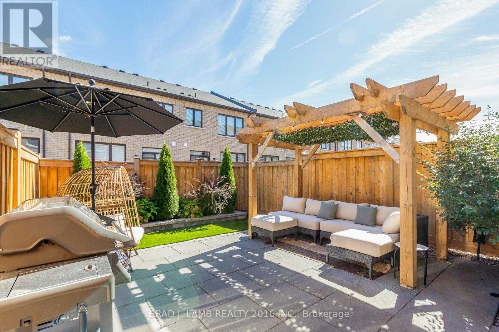 57 Sutcliffe Drive, Whitby, ON