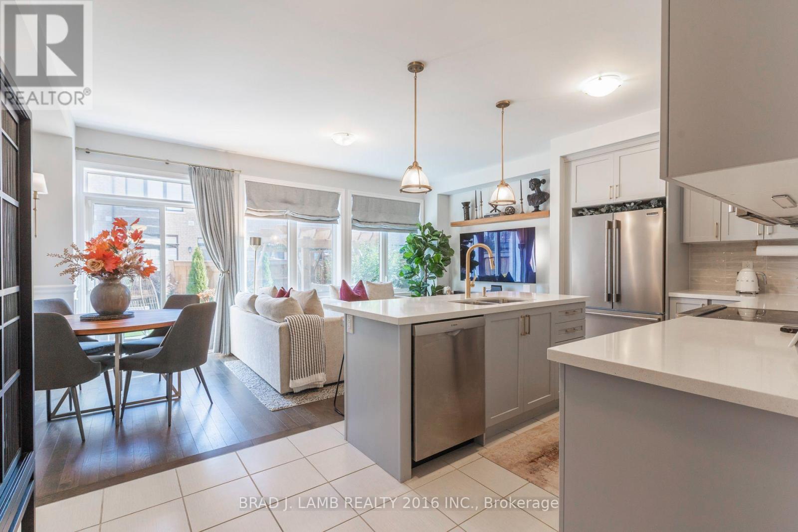 57 Sutcliffe Drive, Whitby, ON