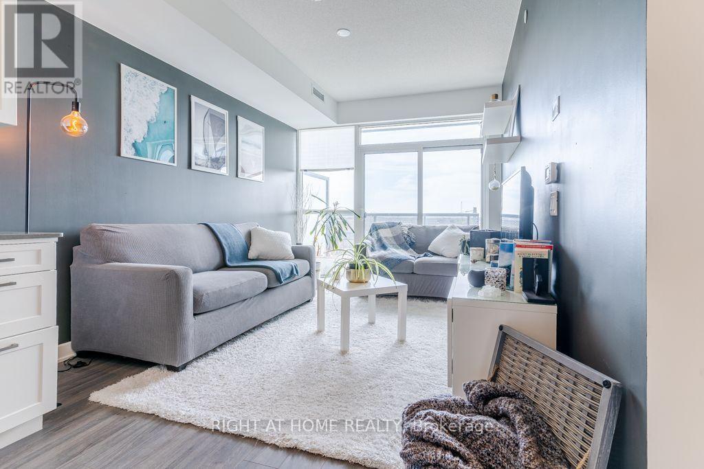 409 - 681 Yonge Street, Barrie, ON