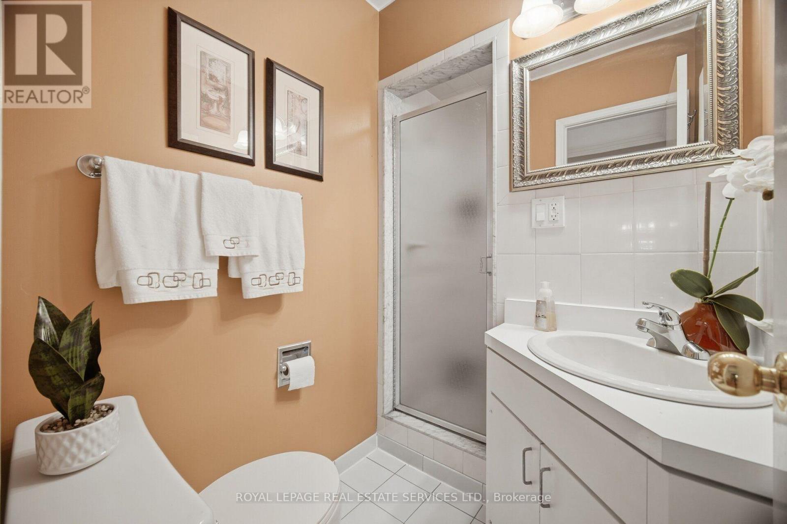1434 Thorndyke Crescent, Mississauga, ON