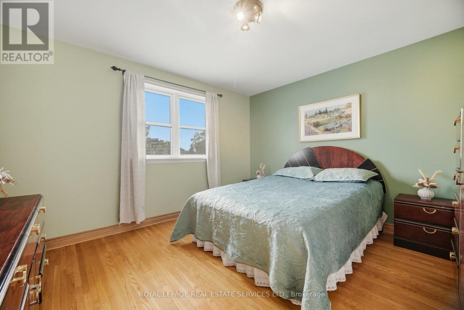 1434 Thorndyke Crescent, Mississauga, ON