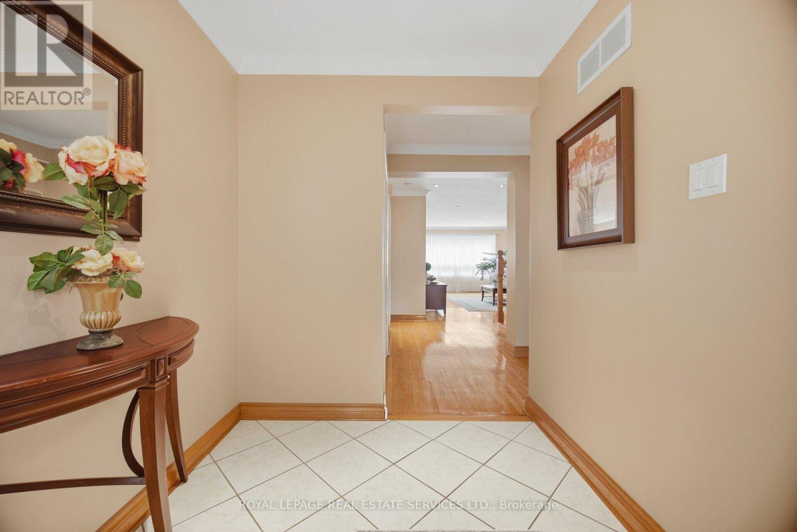 1434 Thorndyke Crescent, Mississauga, ON