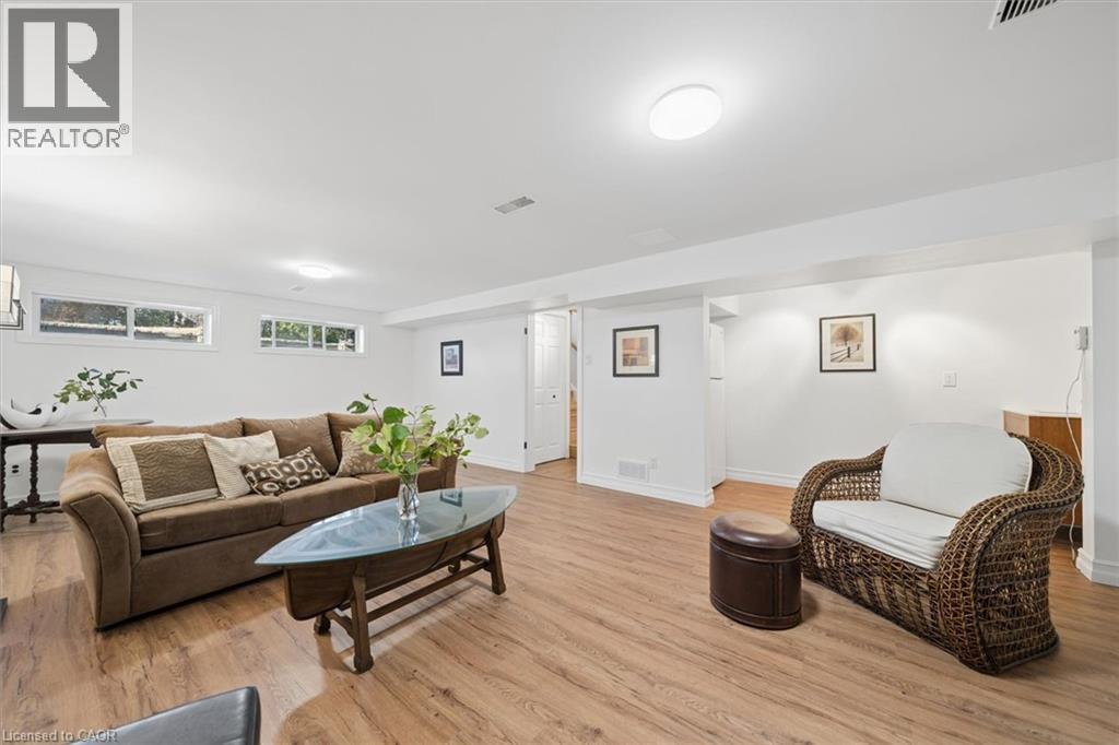 210 Patricia Crescent, Selwyn, ON