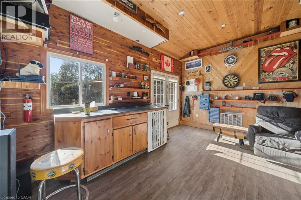 210 Patricia Crescent, Selwyn, ON