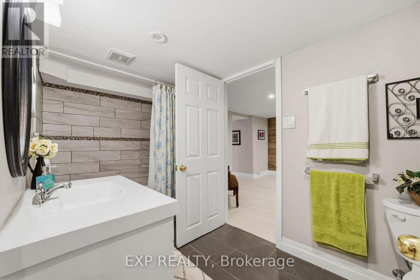 458 Boler Road, London South (South K), ON