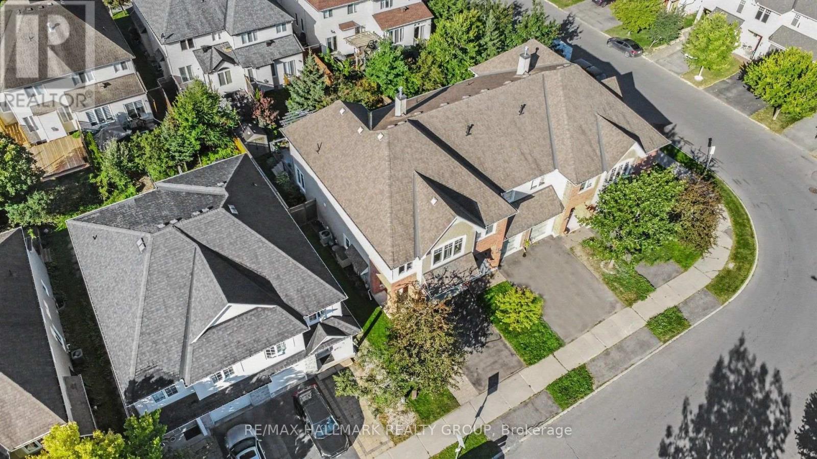 768 White Alder Avenue, Ottawa, ON