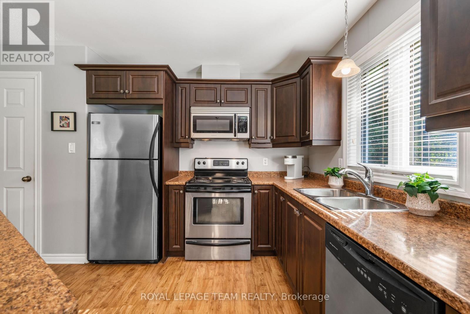 19 Hickory Drive, North Grenville, ON