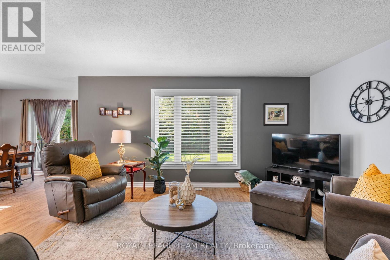 19 Hickory Drive, North Grenville, ON