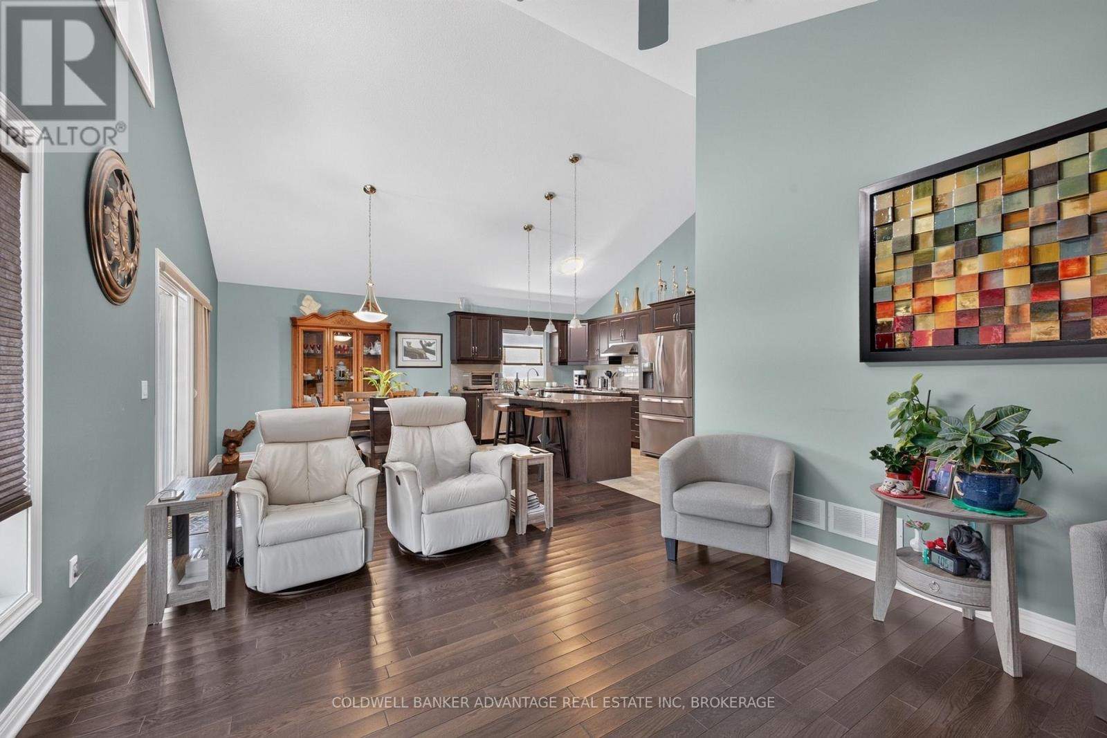 211 Classic Avenue, Welland (Lincoln/Crowland), ON
