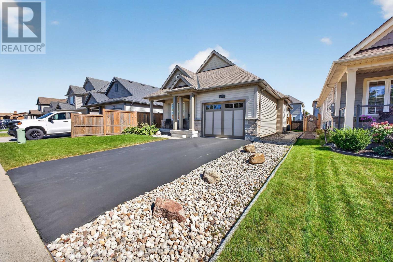 211 Classic Avenue, Welland (Lincoln/Crowland), ON