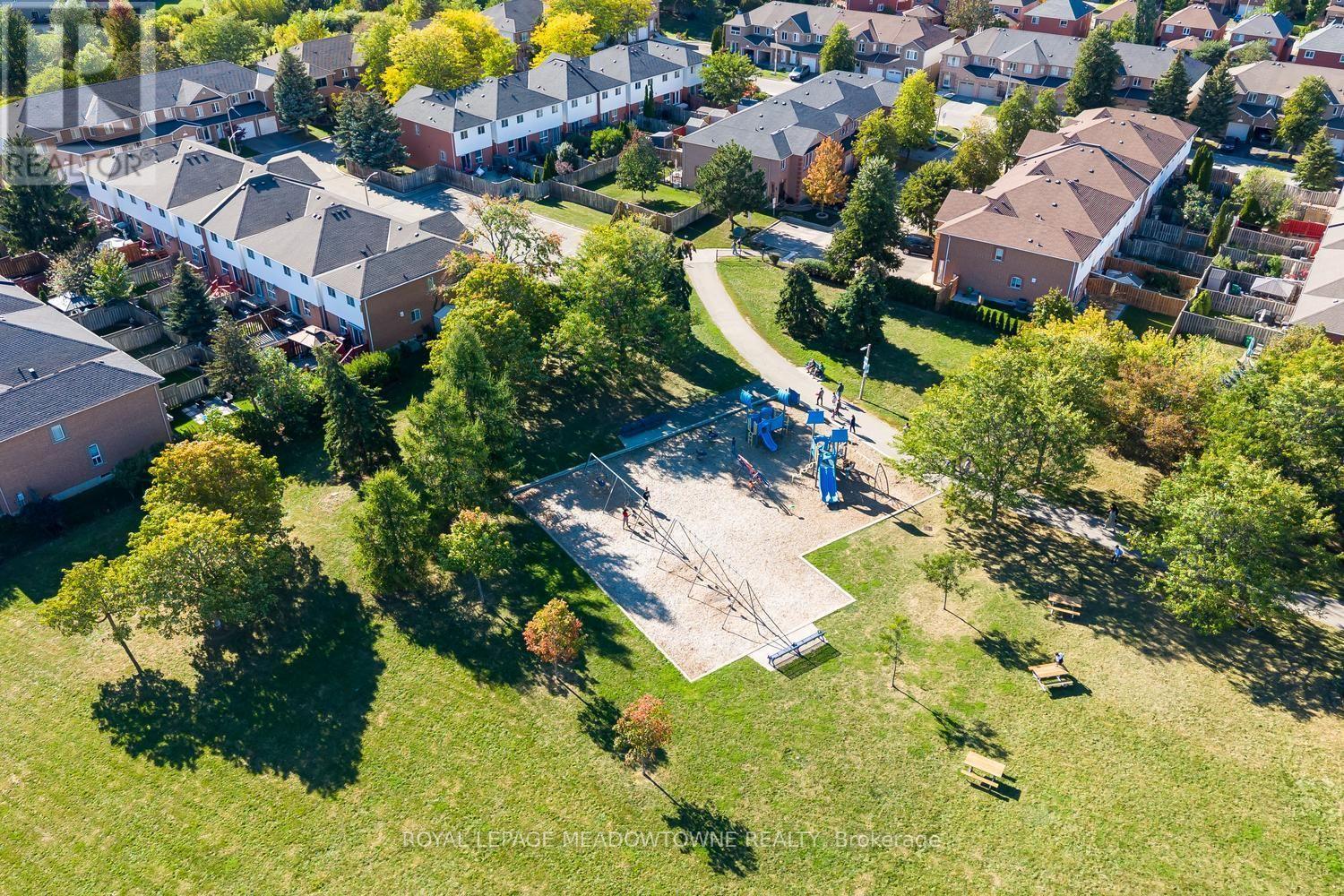 87 - 200 Cresthaven Road, Brampton, ON